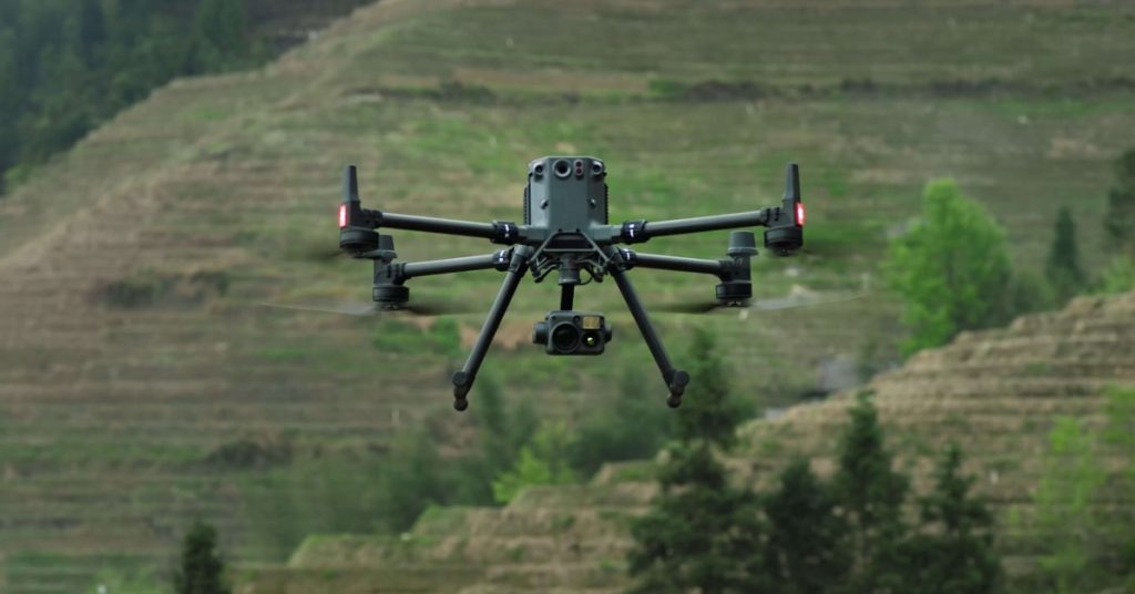 droneii-2023-global-drone-market-report-header